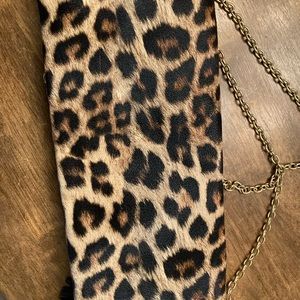 Leopard purse/clutch
